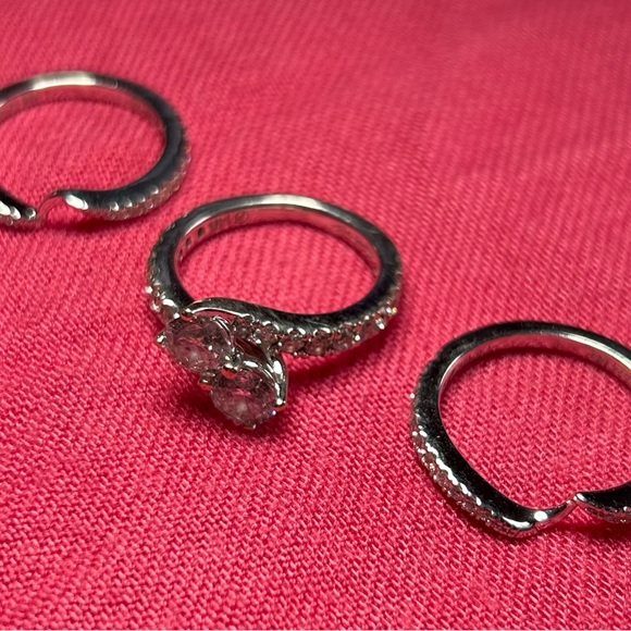 14k White Gold Engagement, Wedding, Anniversary Band Ring Set - Picture 4 of 8